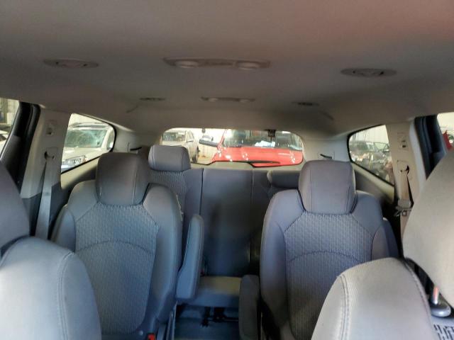 Photo 10 from auction – 2010 CHEVROLET TRAVERSE L with VIN 1GNLVFED1AS146322
