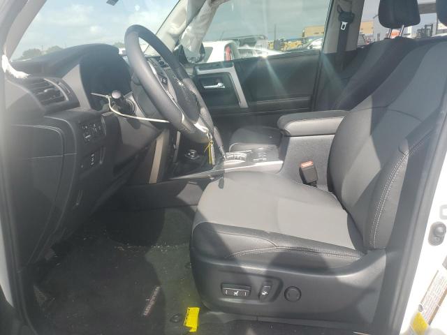 Photo 7 from auction – 2021 TOYOTA 4RUNNER SR with VIN JTENU5JRXM5849920