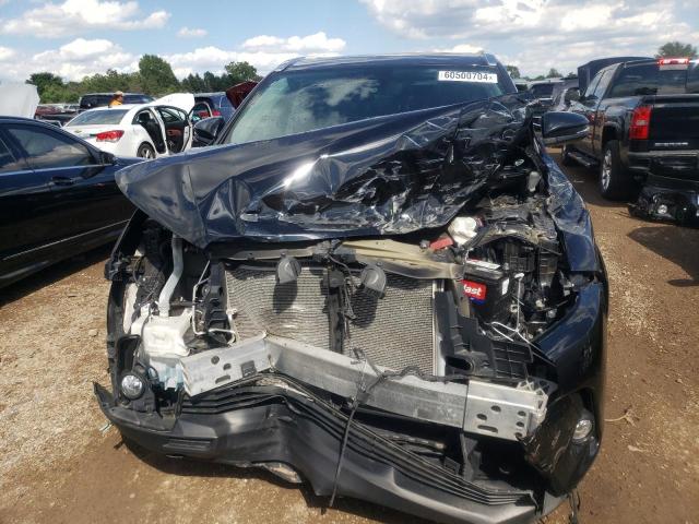 Foto 5 de la subasta – 2018 TOYOTA HIGHLANDER con VIN 5TDJZRFH8JS562299