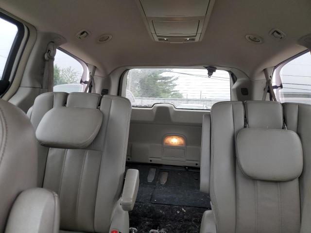 Photo 10 from auction – 2013 CHRYSLER TOWN & COU with VIN 2C4RC1BG5DR503565