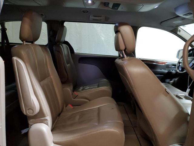 Photo 11 from auction – 2013 CHRYSLER TOWN & COU with VIN 2C4RC1BG2DR714965