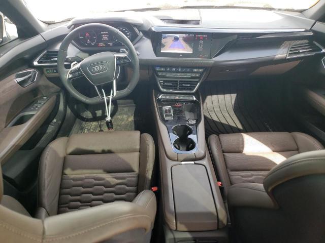 Photo 8 from auction – 2022 AUDI E-TRON GT with VIN WAUCJBFW1N7005141