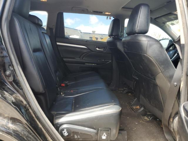 Photo 11 from auction – 2018 TOYOTA HIGHLANDER with VIN 5TDKZRFH7JS548530
