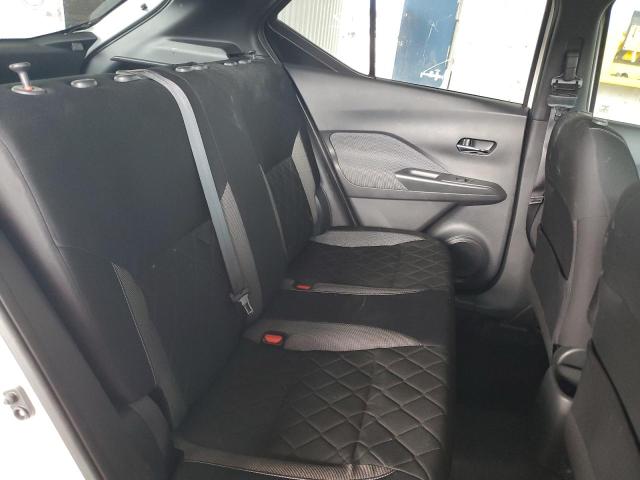 Photo 11 from auction – 2018 NISSAN KICKS S with VIN 3N1CP5CU8JL513346
