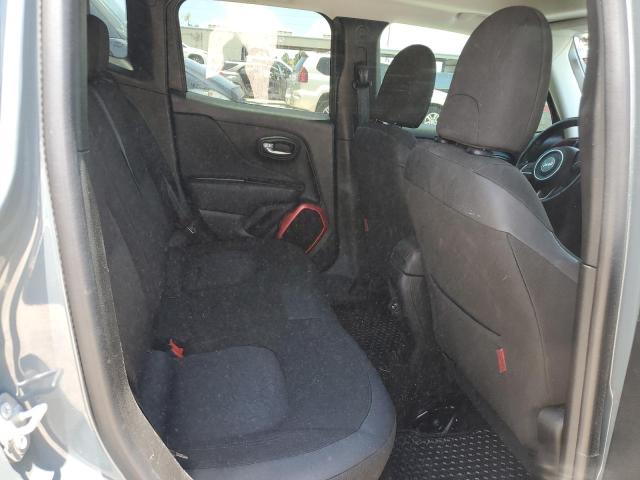 Photo 11 from auction – 2018 JEEP RENEGADE T with VIN ZACCJBCB2JPH60252