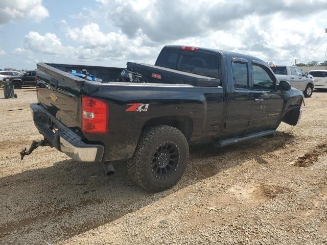 Photo 3 from auction – 2013 CHEVROLET SILVERADO with VIN 1GCRKSE72DZ411467
