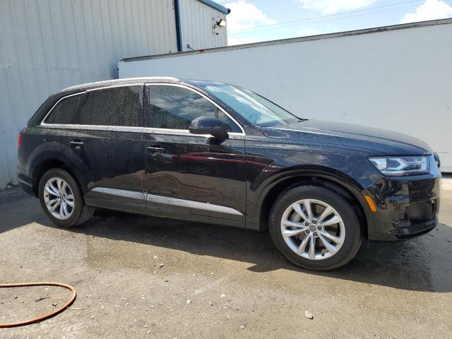 Photo 4 from auction – 2018 AUDI Q7 PREMIUM with VIN WA1LAAF75JD038140