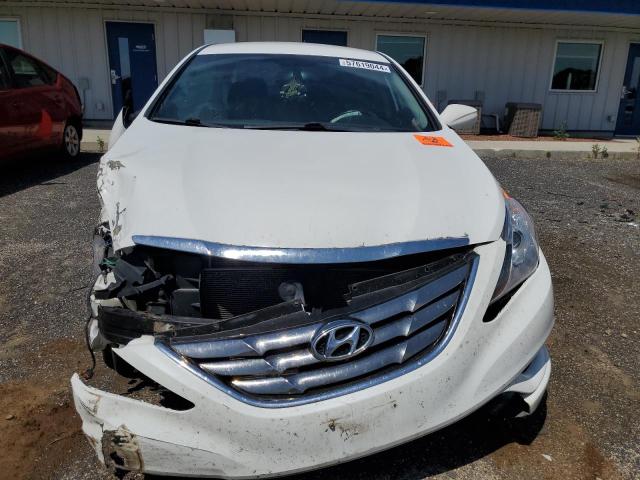 Photo 5 from auction – 2013 HYUNDAI SONATA SE with VIN 5NPEC4AC5DH785802