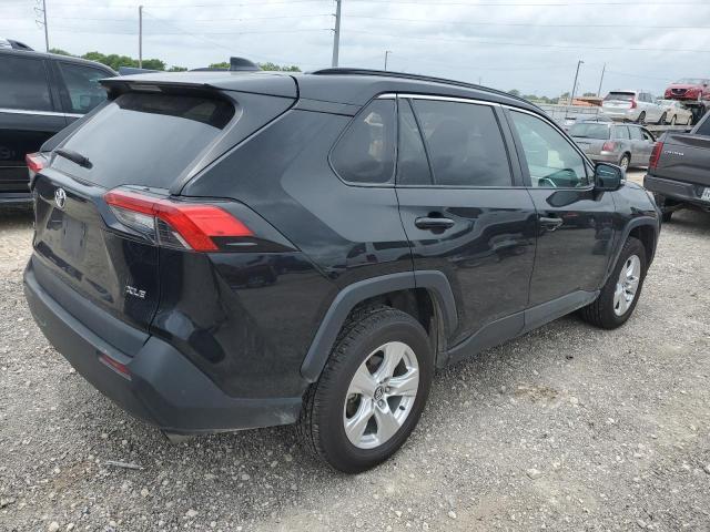Photo 3 from auction – 2021 TOYOTA RAV4 XLE with VIN 2T3W1RFVXMW106097