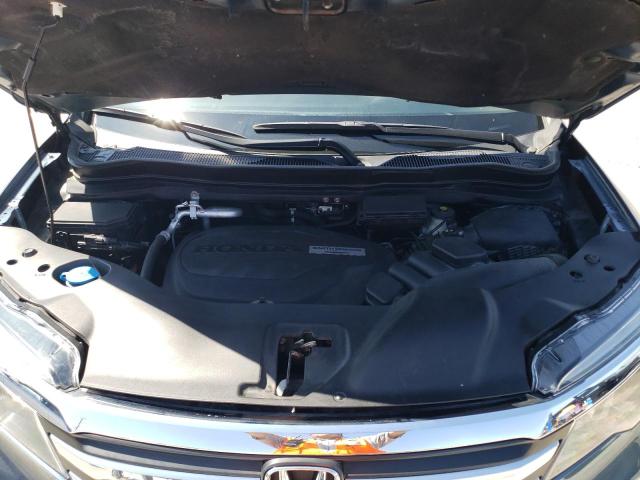 Photo 12 from auction – 2017 HONDA PILOT LX with VIN 5FNYF5H19HB024810