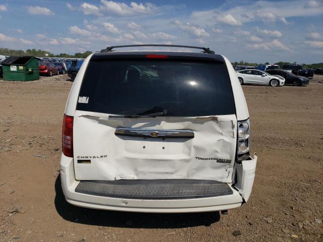 Photo 6 from auction – 2010 CHRYSLER TOWN & COU with VIN 2A4RR4DE0AR178549