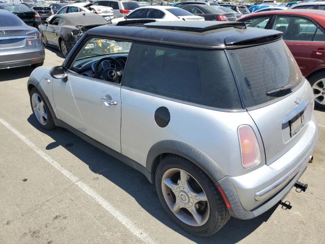 Photo 2 from auction – 2004 MINI COOPER with VIN WMWRC33404TJ61321