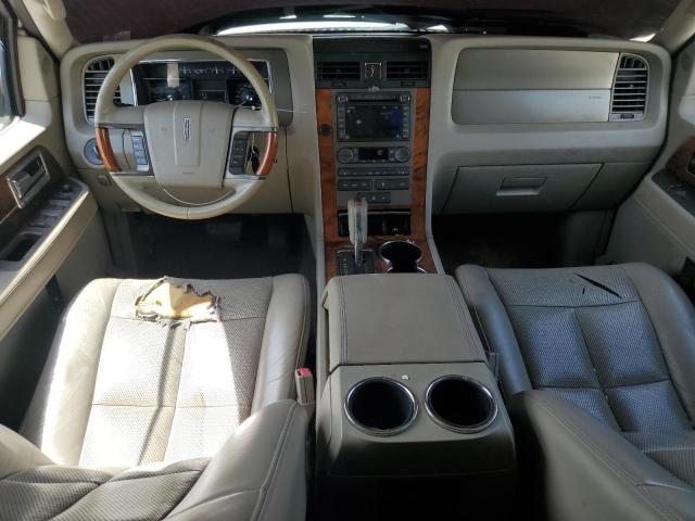 Zdjęcie 8 z aukcji – 2011 LINCOLN NAVIGATOR z VIN 5LMJJ2J5XBEJ00399