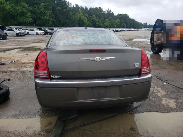 Photo 6 from auction – 2009 CHRYSLER 300C with VIN 2C3KA63T69H523809