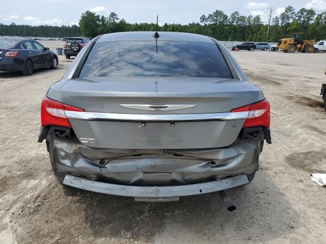 Photo 6 from auction – 2013 CHRYSLER 200 TOURIN with VIN 1C3CCBBB1DN699442