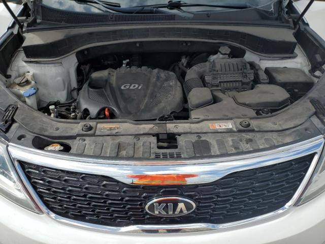 Photo 12 from auction – 2015 KIA SORENTO LX with VIN 5XYKT3A69FG630476