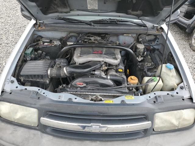 Photo 11 from auction – 2001 CHEVROLET TRACKER ZR with VIN 2CNBJ734716934559