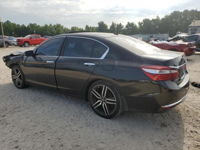 Photo 2 from auction – 2017 HONDA ACCORD with VIN 1HGCR2F72HA282734