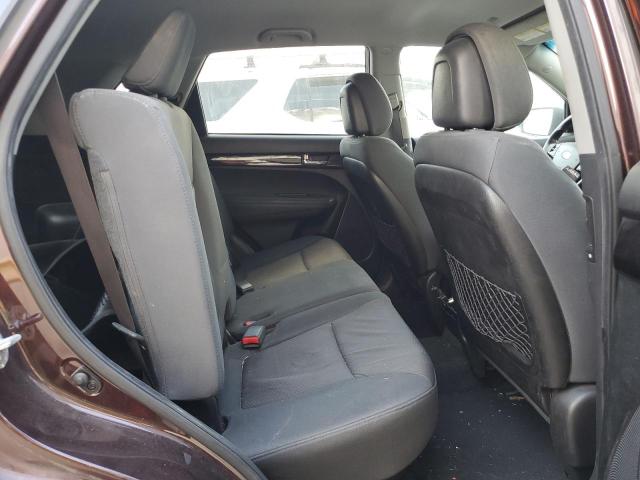 Photo 11 from auction – 2013 KIA SORENTO LX with VIN 5XYKT4A26DG383403