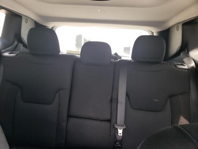 Photo 10 from auction – 2017 JEEP RENEGADE T with VIN ZACCJBCB3HPF26969