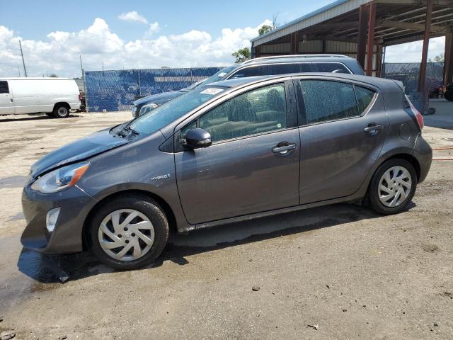 TOYOTA PRIUS C 2015 with VIN JTDKDTB31F1113688 - Photo from auction