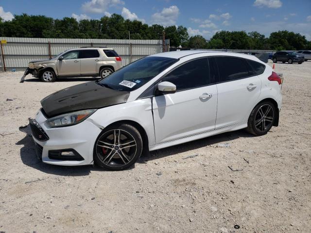 FORD FOCUS ST 2017 z numerem VIN 1FADP3L93HL257632 - Zdjęcie z aukcji
