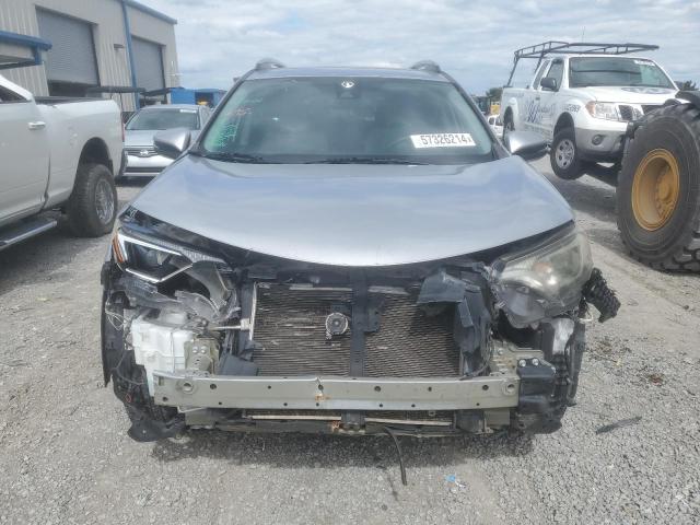 Photo 5 from auction – 2017 TOYOTA RAV4 XLE with VIN 2T3WFREV5HW368974