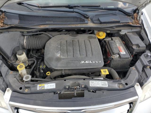 Photo 12 from auction – 2014 CHRYSLER TOWN & COU with VIN 2C4RC1BG9ER217641