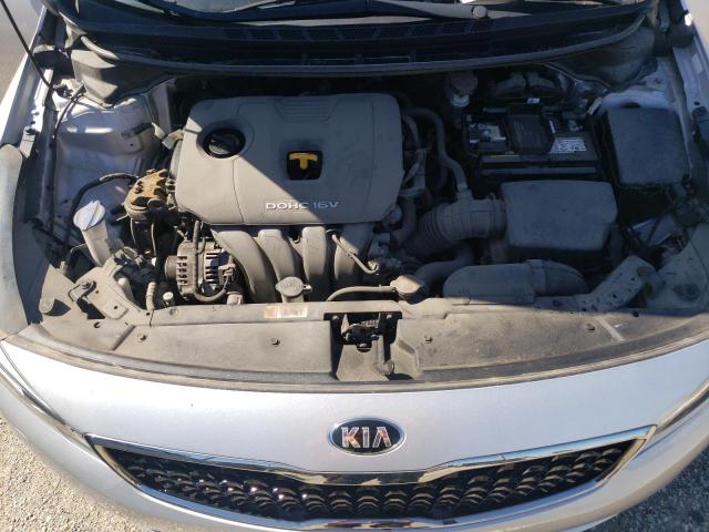 Photo 11 from auction – 2018 KIA FORTE LX with VIN 3KPFL4A79JE228611