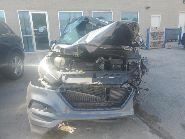 Photo 5 from auction – 2017 HYUNDAI TUCSON LIM with VIN KM8J3CA22HU393187