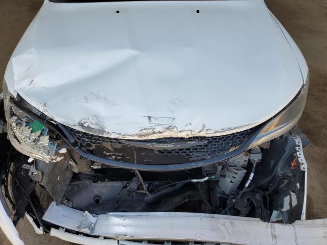 Photo 11 from auction – 2015 CHRYSLER 200 S with VIN 1C3CCCDG4FN664797