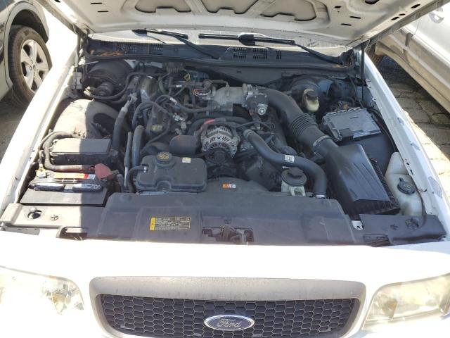 Photo 11 from auction – 2011 FORD CROWN VICT with VIN 2FABP7BV8BX110505