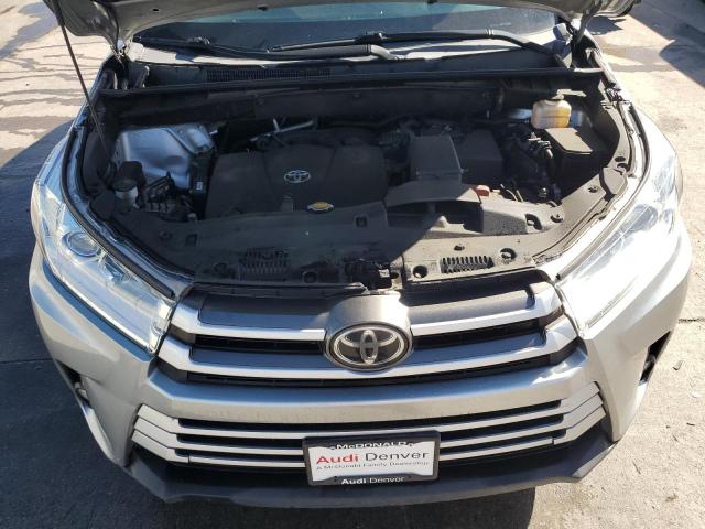 Zdjęcie 12 z aukcji – 2017 TOYOTA HIGHLANDER z VIN 5TDJZRFH5HS361678