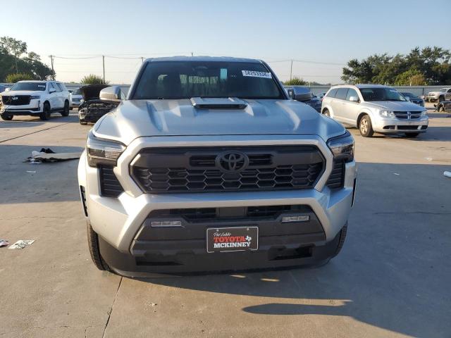 Photo 5 from auction – 2024 TOYOTA TACOMA DOU with VIN 3TMLB5JN7RM007780
