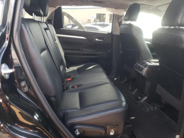 Photo 10 from auction – 2018 TOYOTA HIGHLANDER with VIN 5TDJZRFH8JS562299