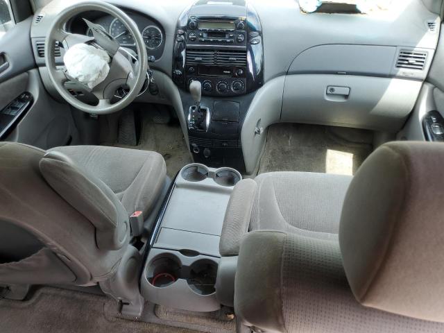 Photo 8 from auction – 2004 TOYOTA SIENNA CE with VIN 5TDZA23C14S194465