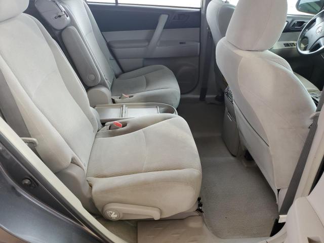 Photo 11 from auction – 2010 TOYOTA HIGHLANDER with VIN 5TDZK3EH6AS011343