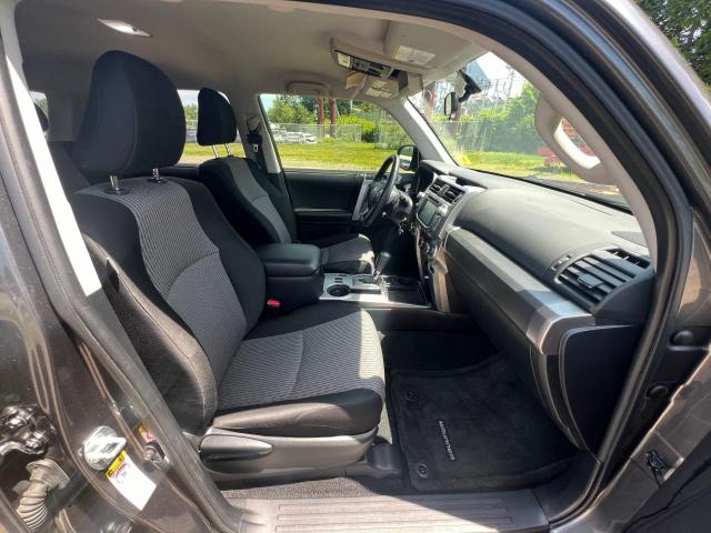 Photo 9 from auction – 2019 TOYOTA 4RUNNER SR with VIN JTEZU5JR6K5197795