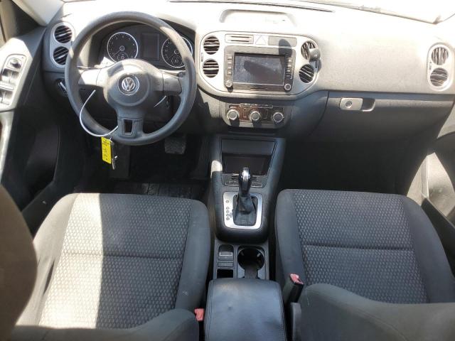 Photo 8 from auction – 2011 VOLKSWAGEN TIGUAN with VIN WVGAV7AX2BW539077