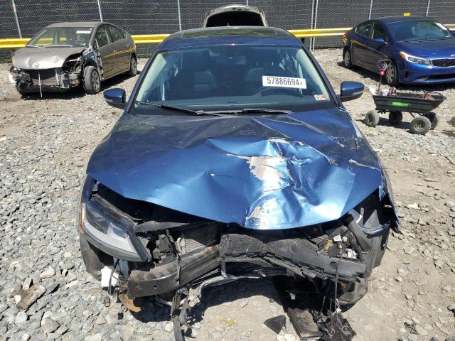 Photo 5 from auction – 2017 VOLKSWAGEN JETTA SEL with VIN 3VWL17AJ3HM203836