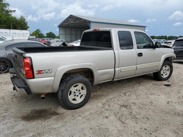 Photo 3 from auction – 2005 CHEVROLET SILVERADO with VIN 1GCEK19B75Z351582