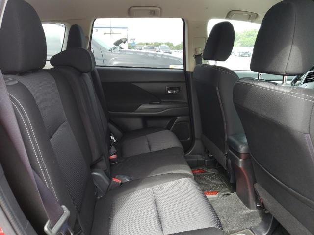 Photo 11 from auction – 2017 MITSUBISHI OUTLANDER with VIN JA4AD2A36HZ021644