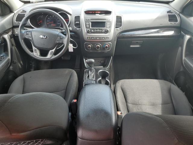 Photo 8 from auction – 2015 KIA SORENTO LX with VIN 5XYKT3A69FG630476