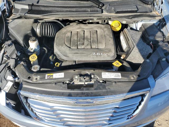 Photo 12 from auction – 2016 CHRYSLER TOWN & COU with VIN 2C4RC1BG2GR255389