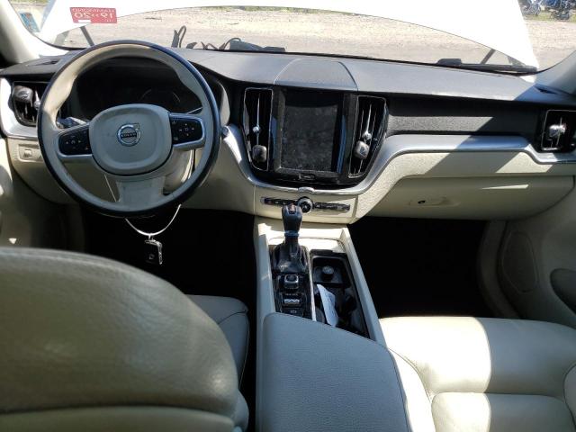 Photo 8 from auction – 2019 VOLVO XC60 T5 MO with VIN LYV102DKXKB176538