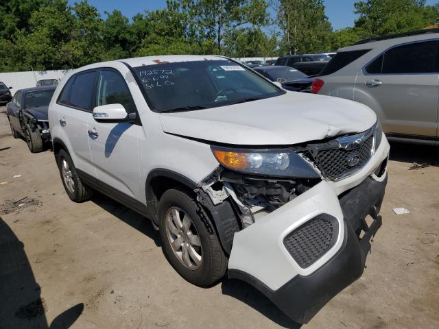 Photo 4 from auction – 2013 KIA SORENTO LX with VIN 5XYKT3A18DG333183