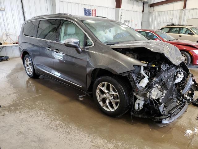 Photo 4 from auction – 2017 CHRYSLER PACIFICA L with VIN 2C4RC1GG1HR504145