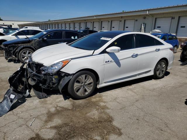 HYUNDAI SONATA HYB 2015 with VIN KMHEC4A46FA121054 - Photo from auction