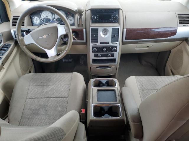 Photo 8 from auction – 2010 CHRYSLER TOWN & COU with VIN 2A4RR5D11AR422339