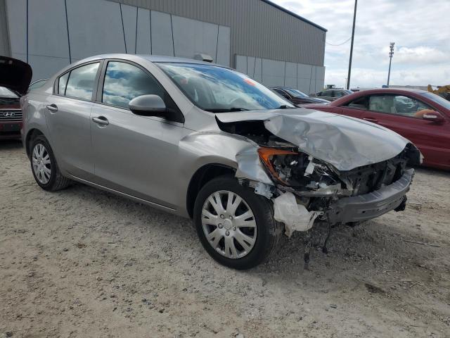 Photo 4 from auction – 2011 MAZDA 3 I with VIN JM1BL1UF4B1393941